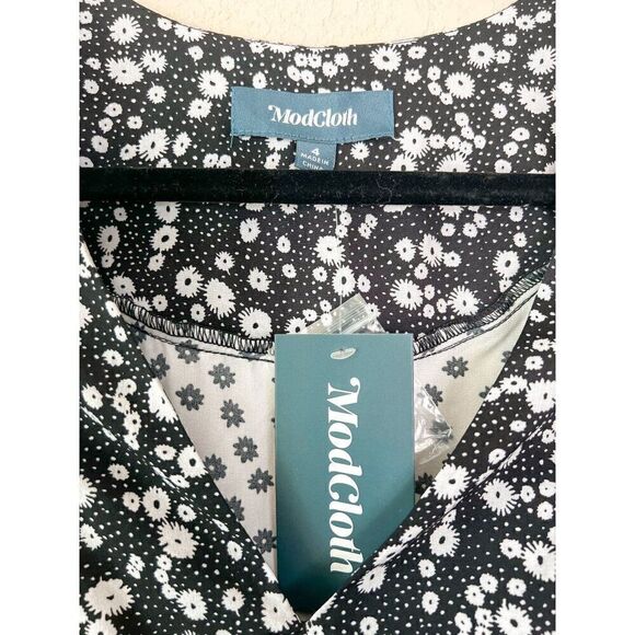 NWT! ModCloth Black and White Micro Floral Dress Size 4 - Picture 5 of 9